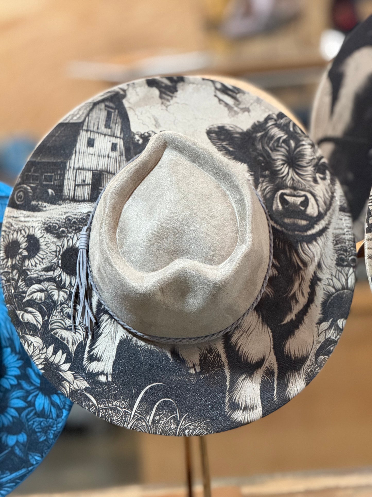 Vegan suede wide brim cowboy hat. Highland calf.