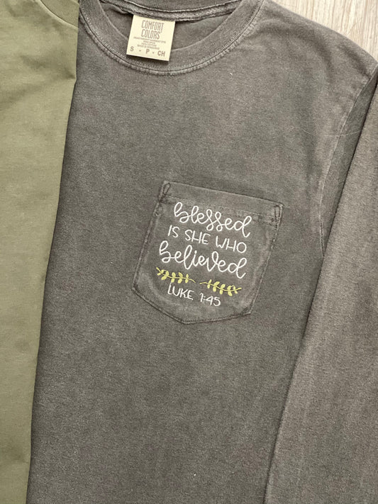 βBlessed is she who believed" Luke 1:45 Granite Comfort Color Tee - Southern Grace Creations