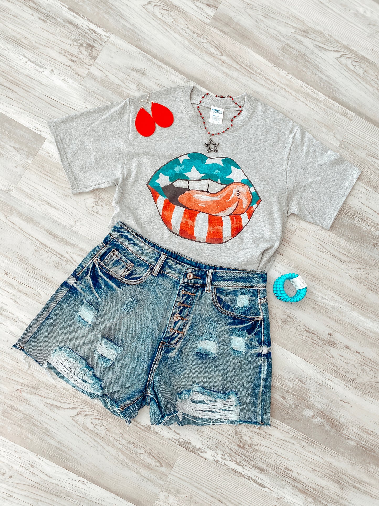 Patriotic Lip Tee - Sport Grey - Southern Grace Creations