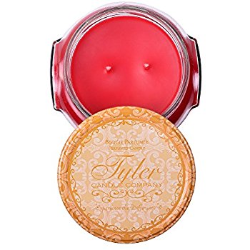 Tyler Candles - Christmas Tradition - Southern Grace Creations