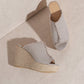 OASIS SOCIETY Bliss - Distressed Linen Wedge