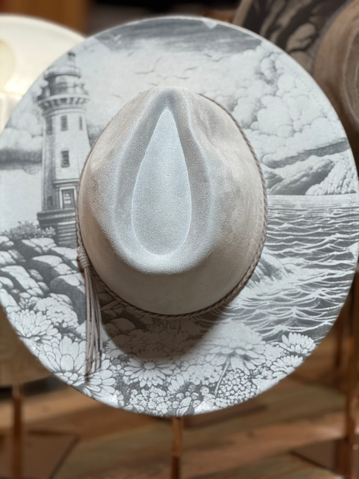 Vegan suede lasered cowboy hat horse, fold and barn