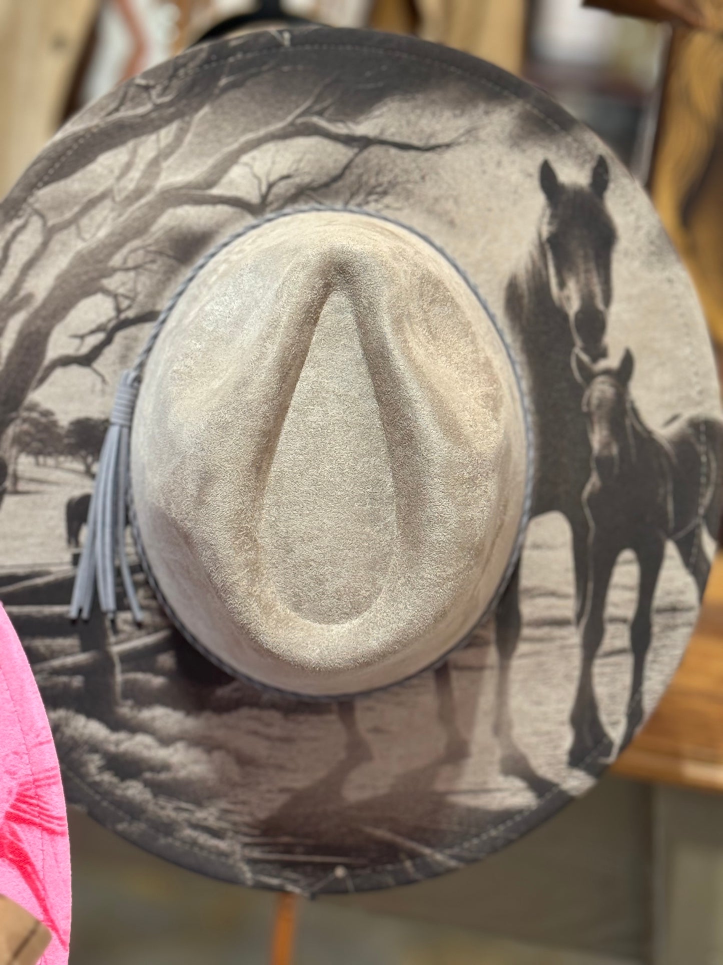Vegan suede lasered cowboy hat horse, fold and barn