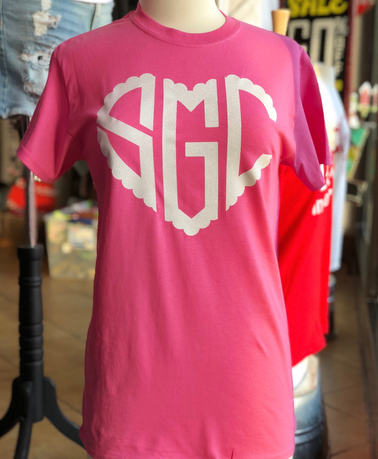 Scalloped Monogram Heart - Pink Short Sleeve Tee - Southern Grace Creations